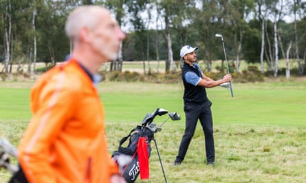 Peter Odemwingie playing golf