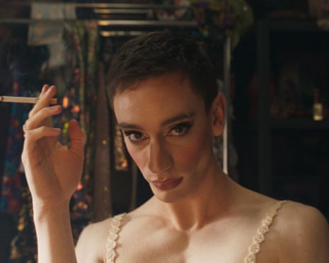 drag from a cigarette Solo review – joyful yet heartbreaking story of drag artist consumed by toxic relationships | Movies drag from a cigarette Solo review – joyful yet heartbreaking story of drag artist consumed by toxic relationships | Movies