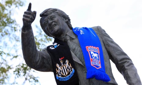 Supporters from both sides sang Bobby Robson’s name during Newcastle victory over Ipswich at St James’ Park.