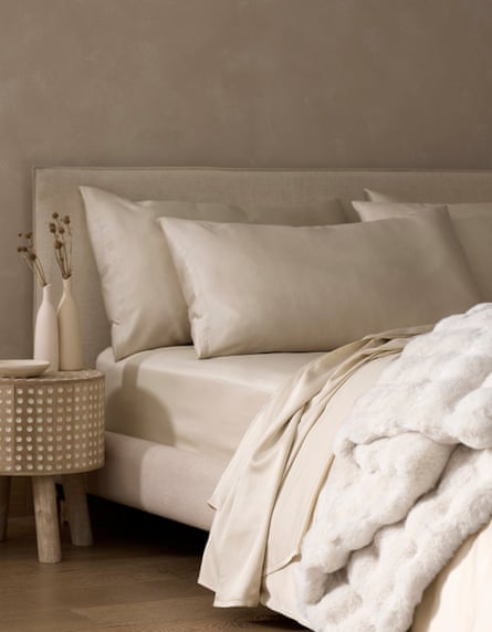 The 27 fourth of july sales worth browsing while you hide from the heatwave | shopping Bamboo sheet set from cozy earth