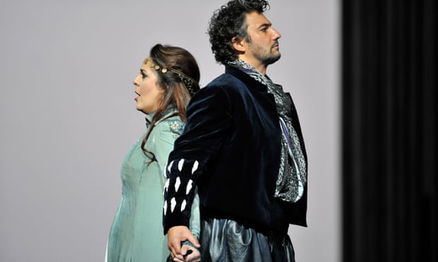 A man whose public and private personae are fatally at odds … Jonas Kaufmann as Otello and Maria Agresta as Desdemona. 