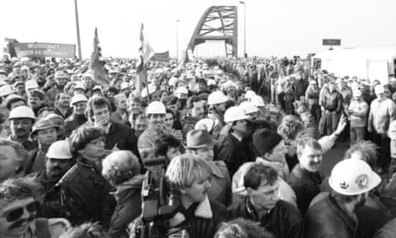 Krupp steelworkers occupying a bridge over the Rhine in 1987.