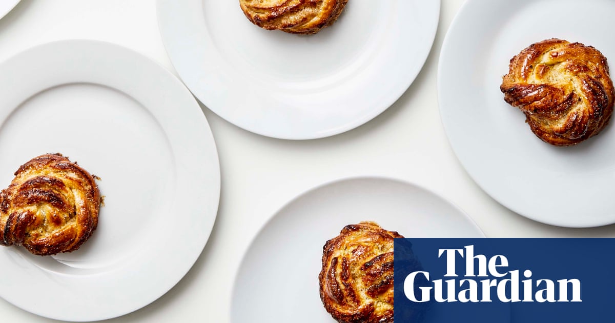 How to make the perfect cardamom buns – recipe