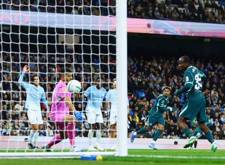 Malick Yalcouye scores for Brighton!