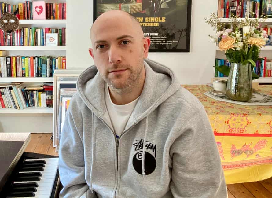 Dan Savidge bought a keyboard and found a teacher in Australia in lockdown