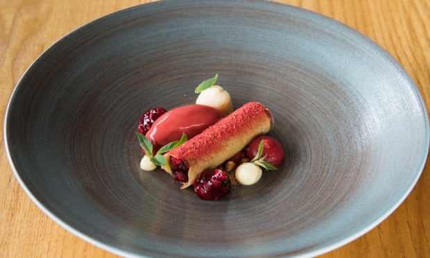 Summer berry feuille de brick.
