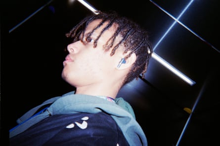 An image of a side-profile of a boy.