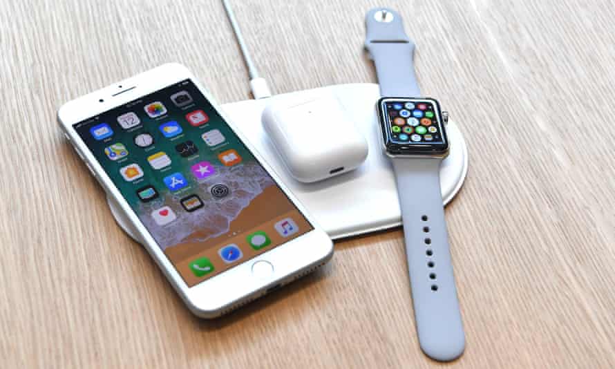 What Is Wireless Charging And Do I Need It Smartphones The Guardian