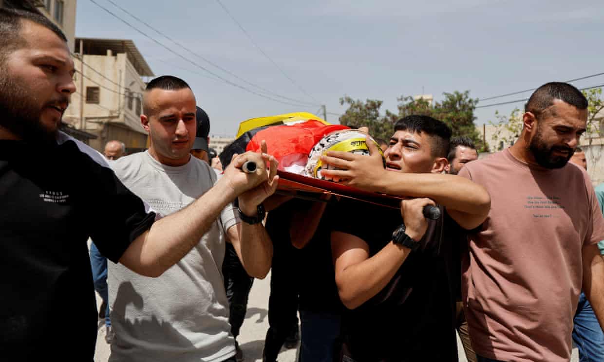 ‘They hide when Israelis come’: Palestinians despair of leadership after killing of colonel’s son