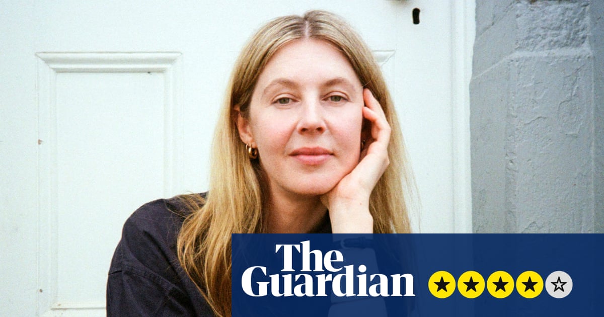 Carla dal Forno: Confession review – spartan, sunlit post-punk strikingly contrasts the desperation of desire