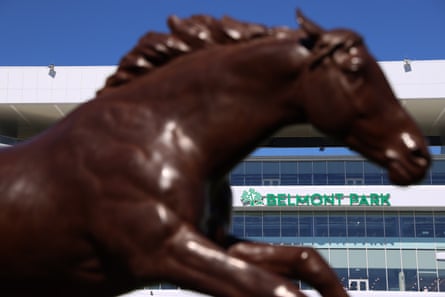 a horse statue