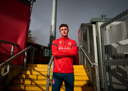 Nathan Broadhead at the Racecourse Ground