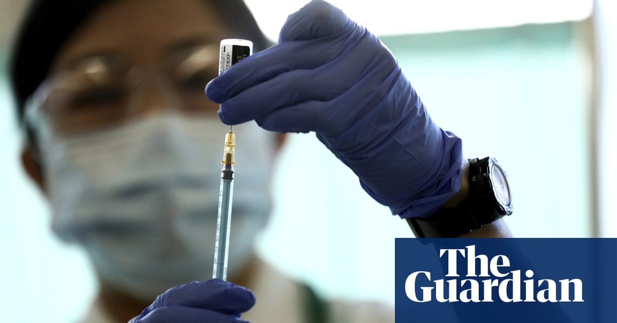 Flaw in Japan Covid vaccine booking system causes chaos
