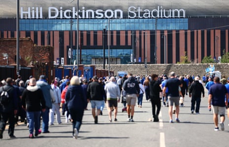 Everton host Crystal Palace at Hill Dickinson Stadium this afternoon.