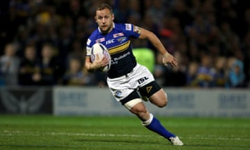Rugby League - First Utility Super League - Semi Final - Leeds Rhinos v St Helens - Headingley Carnegie<br>Leeds Rhinos Rob Burrow during the First Utility Super League, Semi Final at Headingley Carnegie Stadium, Leeds. PRESS ASSOCIATION Photo. Picture date: Friday October 2, 2015. See PA story RUGBYL Leeds. Photo credit should read: Richard Sellers/PA Wire. RESTRICTIONS: Editorial use only. No commercial use. No false commercial association. No video emulation. No manipulation of images.