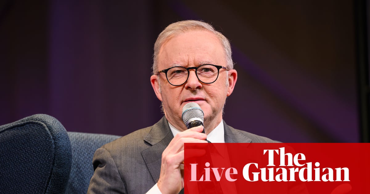 Australian Prime Minister apologizes for podcast comments about Kylie Minogue