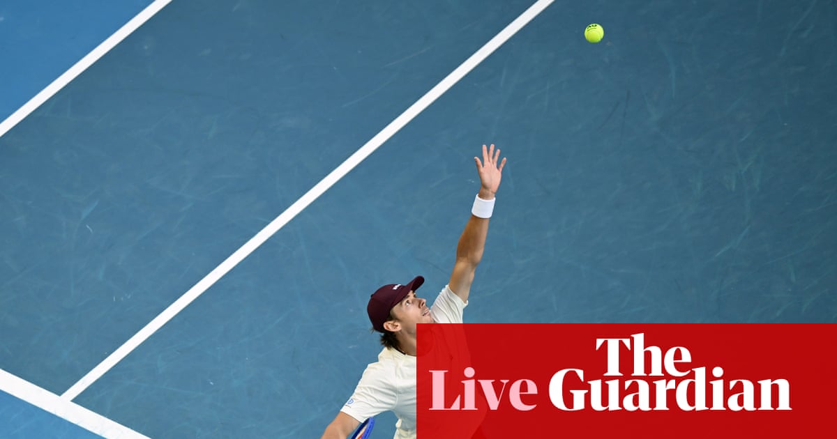 Australian Open 2026: De Minaur v Bublik, plus Zverev and Medvedev in action live