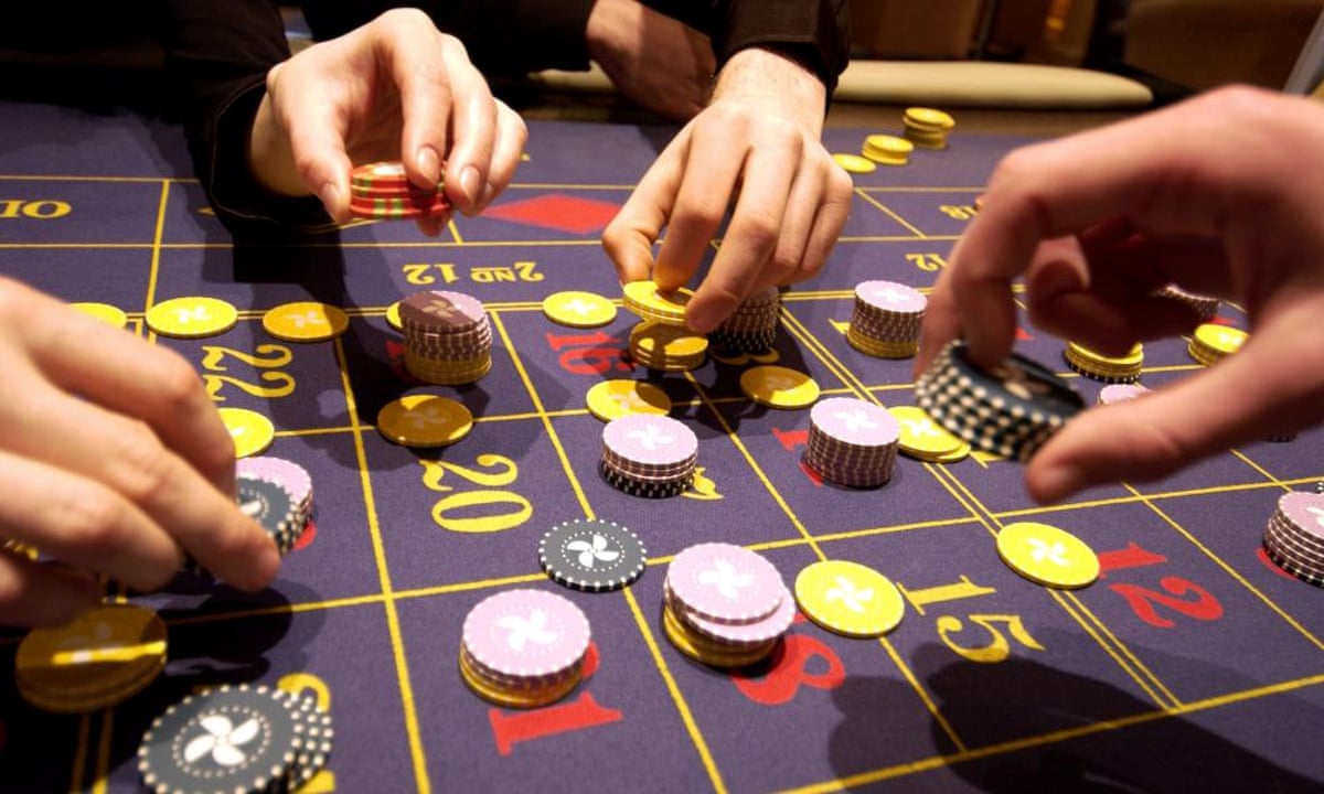 £20,000 losses and late-night casino binges: the student gambling epidemic  | Students | The Guardian