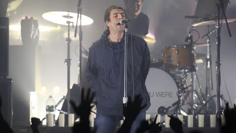 Liam Gallagher performs solo for Manchester attack fundraiser – video