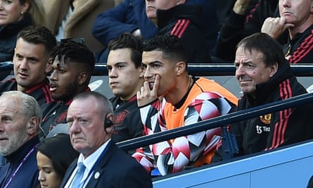 Cristiano Ronaldo among the Manchester United substitutes