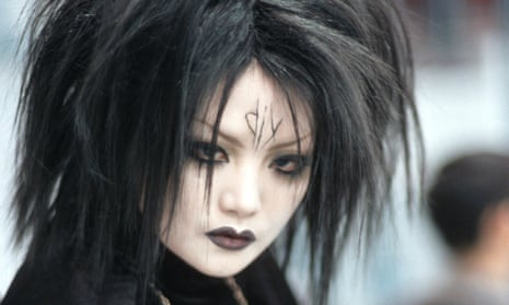 China's goths protest after woman told to remove 'distressing