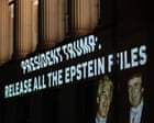 Il libro degli auguri di compleanno di Jeffrey Epstein: un documento inquietante che rivela la rete di potenti amicizie del finanziere pedofilo