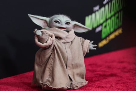 Baby Yoda meets his public … The Mandalorian and Grogu premiere in Los Angeles.
