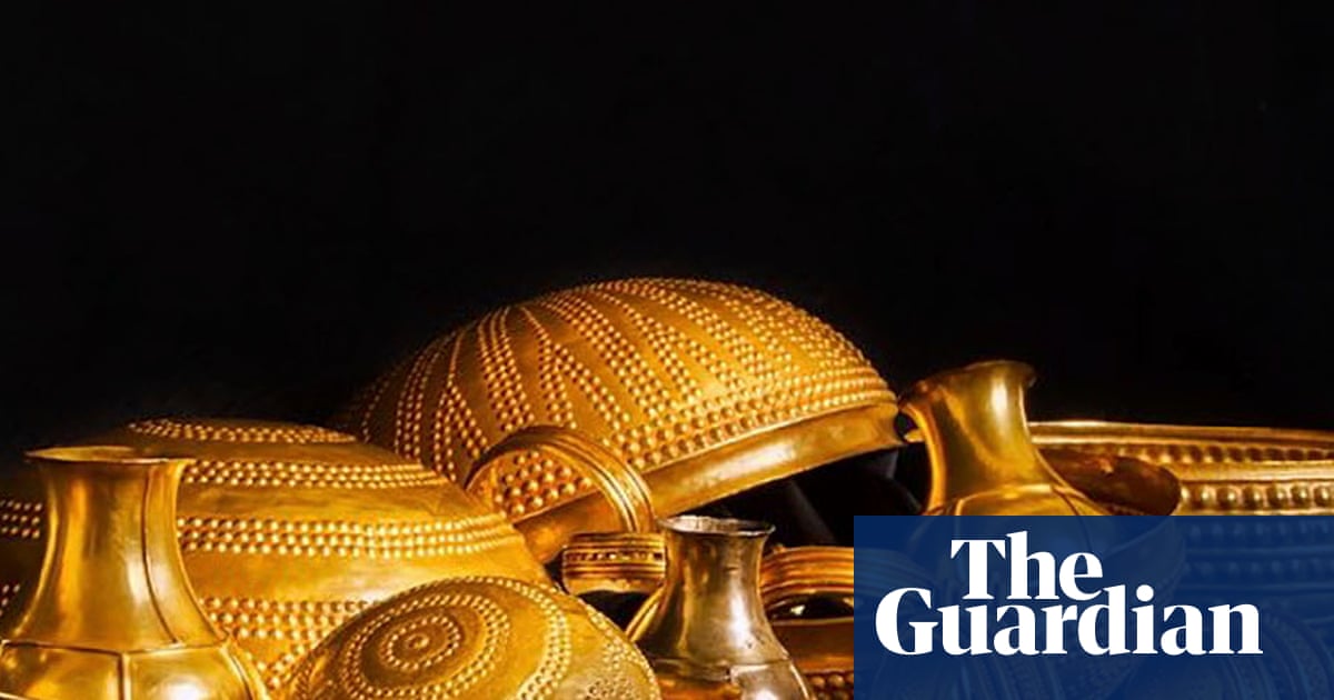 Thieves steal bronze age Treasure of Villena in four-minute heist
