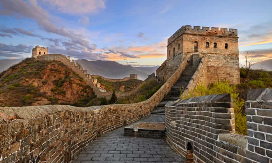 The Bittersweet Story Of Marina Abramovic S Epic Walk On The Great Wall Of China China Holidays The Guardian