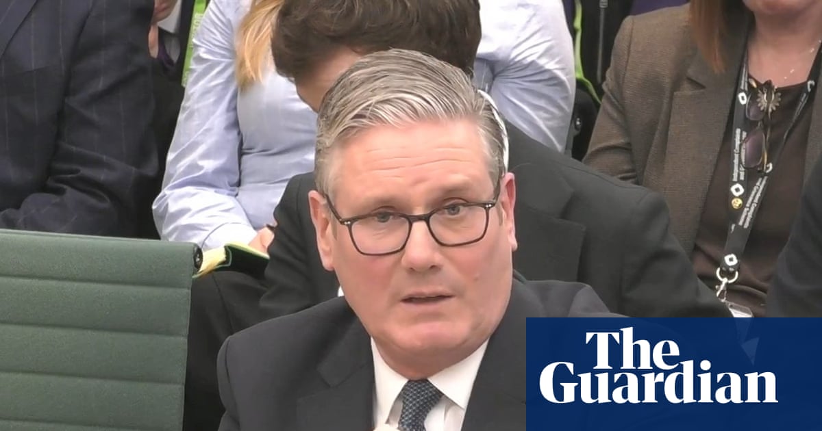 Any Russia-Ukraine deal is doomed without security guarantees, says Starmer