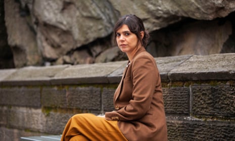 fiction books villains Valeria Luiselli.