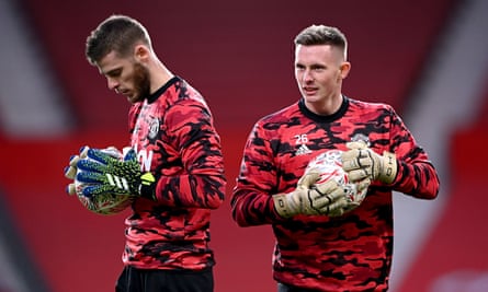 David de Gea (left) and Dean Henderson pictured in January. Solskjær says competition must not become ‘toxic’.