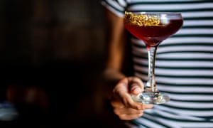 From blockbuster movies to wedding ceremony rings: why there’s no such factor as originality with out custom | Drink outdoors the field 3 Pink Cocktail With Gold Garnish