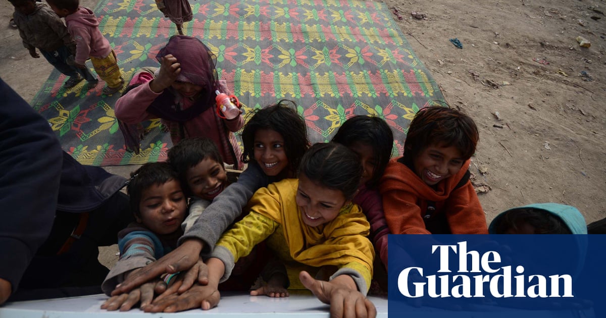 Locked out of school: Pakistan’s digital divide has students struggling