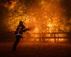 Europe wildfires: ‘Difficult hours lie ahead’ in battle to contain fires, says Pedro Sanchez as more than 300,000 flee homes in France and Spain