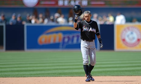 Bartolo Colon Adds a Double to His Legend in a Win Over the Marlins - The  New York Times