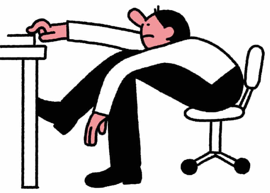 Une illustration d'un homme complètement penché assis sur une chaise de bureau à un bureau