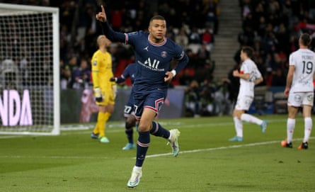 Kylian Mbappé scored twice for PSG in their 5-1 win over Lorient.