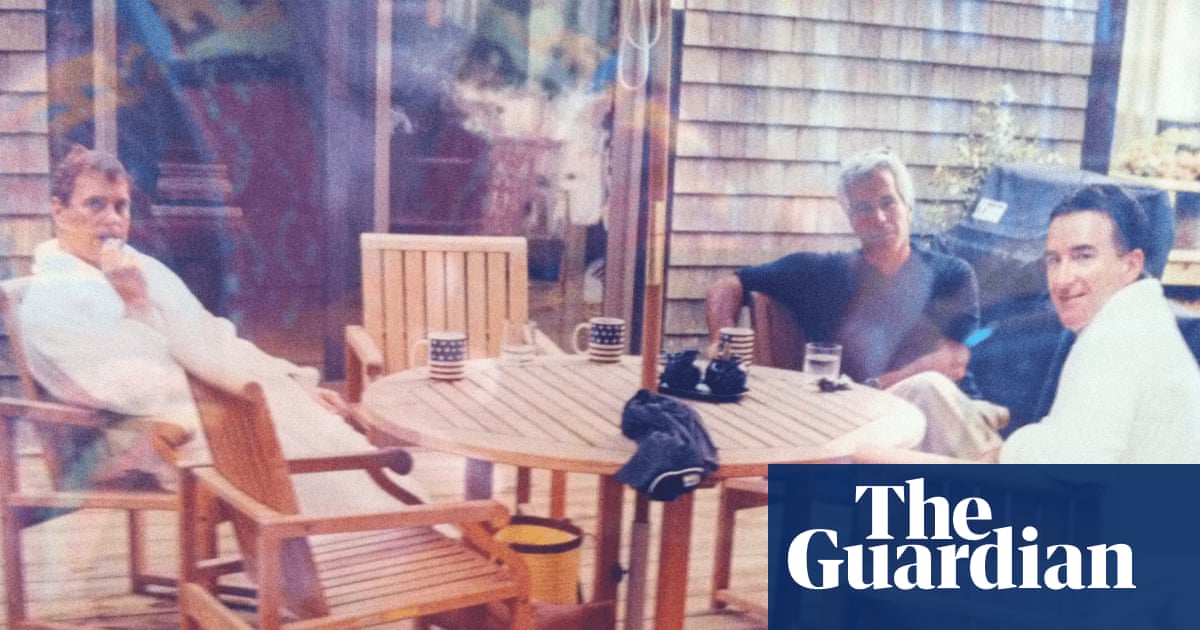 सीपीएस यूके पुलिस को एंड्रयू और मैंडेल्सन के एप्सटीन से संबंधों की जांच पर सलाह दे रहा है