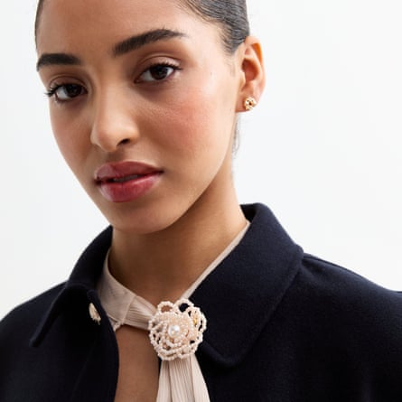 New Look cream faux pearl floral brooch