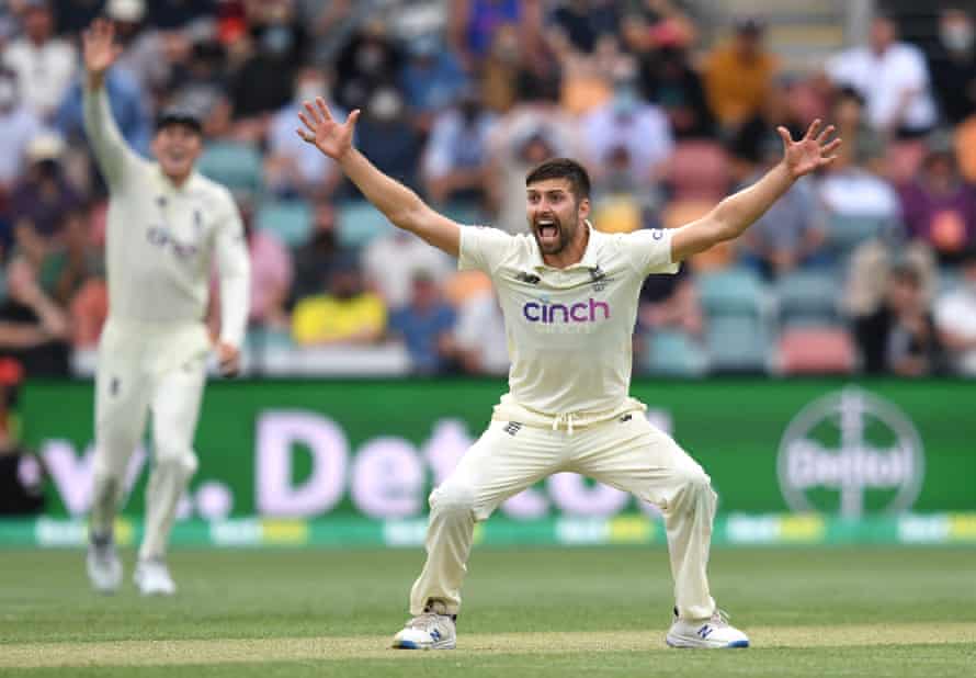 Mark Wood appeals for a wicket in Hobart