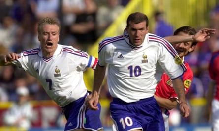 Didier Deschamps and Zinedine Zidane played together for France and Juventus.