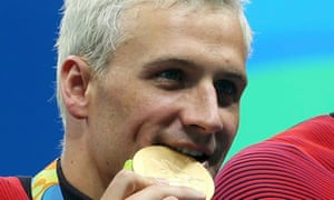 Ryan Lochte shows his taste for gold as part of the US men’s 4x200m team in Rio.