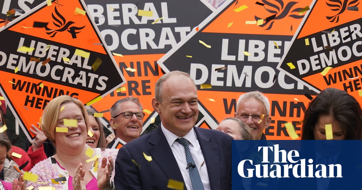 Ed Davey accuses Reform UK and Tories of importing Trump-style divisive politics'