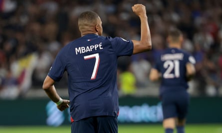 Kylian Mbappé scored twice for PSG as they won 4-1 at Lyon.