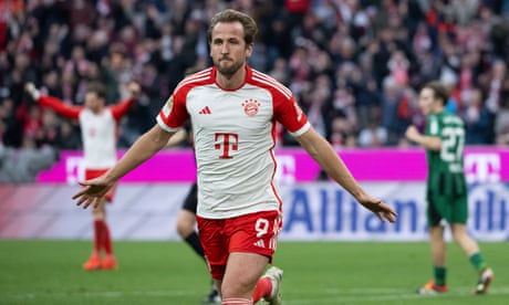 European football: Harry Kane helps Bayern put pressure on Leverkusen