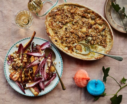 Gratin de poireaux et salade de panais de Gill Meller.