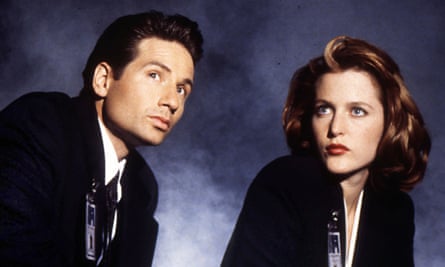 X FILES US TV series 1993 to 2002 with David Duchovny and Gillian Anderson