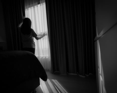 Funzionari del CPS discutono delle nuove linee guida