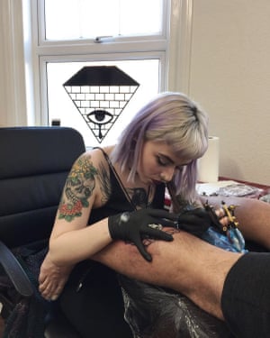 Tattoo apprentice Nancy Steiner